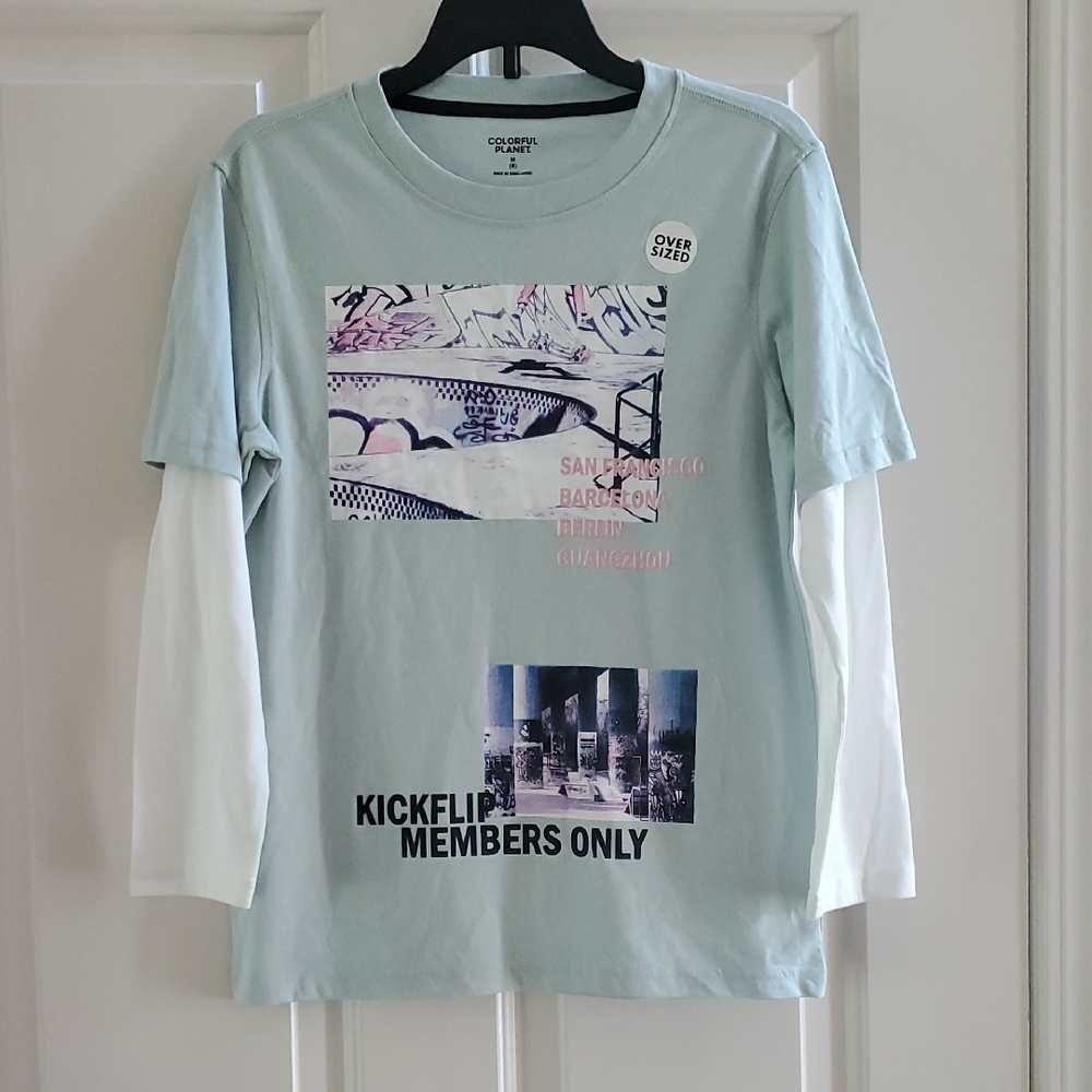 Boys Colorful Planet Oversized Skateboard T-Shirt Size Med 8 Large 10/12 NWT